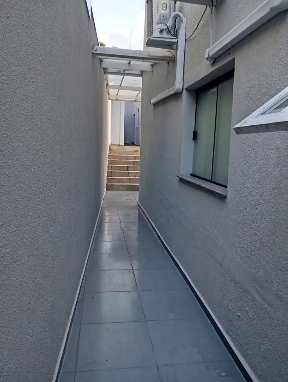 Casa para aluguel tem 25 metros quadrados com 1 quarto - Foto 2