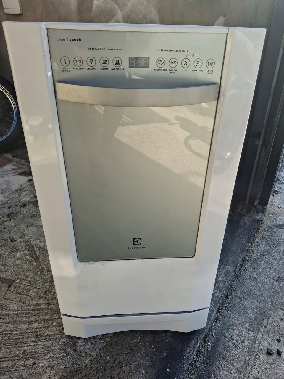 lava louça Electrolux 