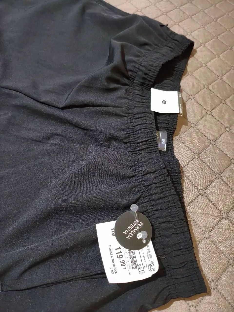Bermudas e Shorts novos  - Foto 2