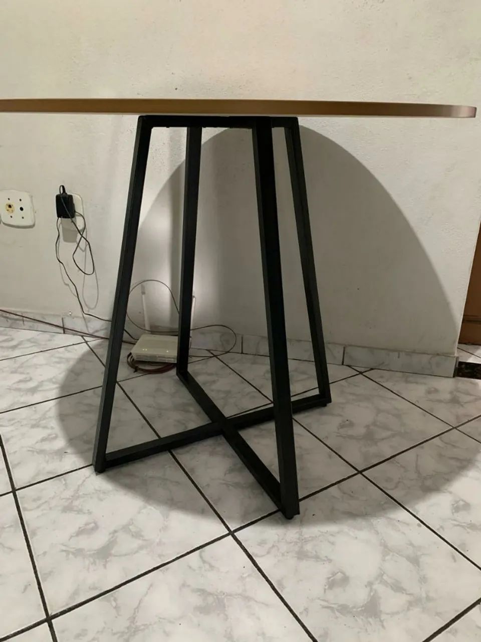 Mesa 90cm×90cm Usada - Foto 4