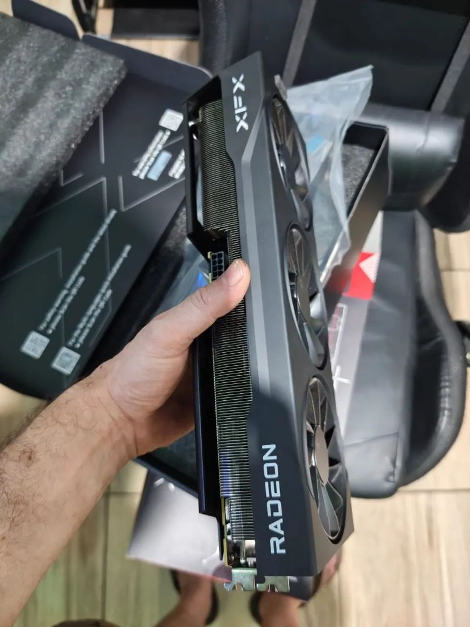 9070xt - Foto 4