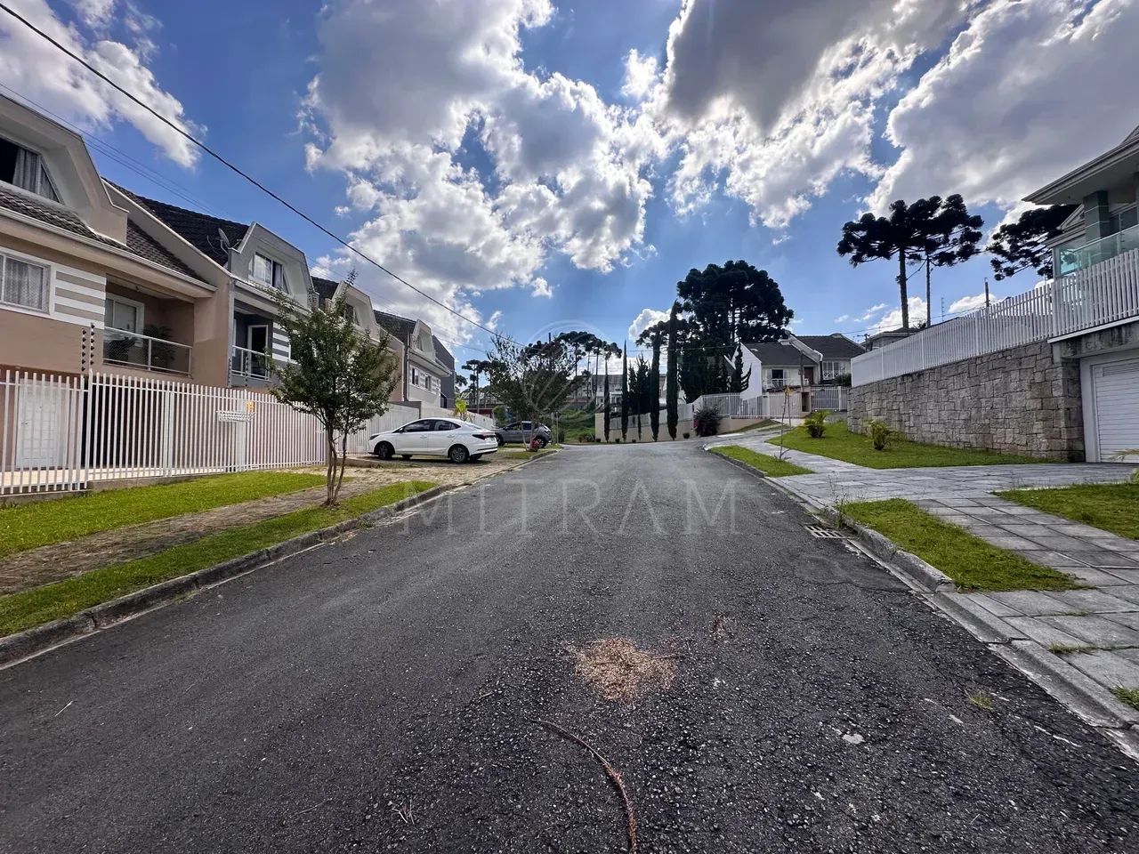 Terreno para permuta com 734m² - Foto 2