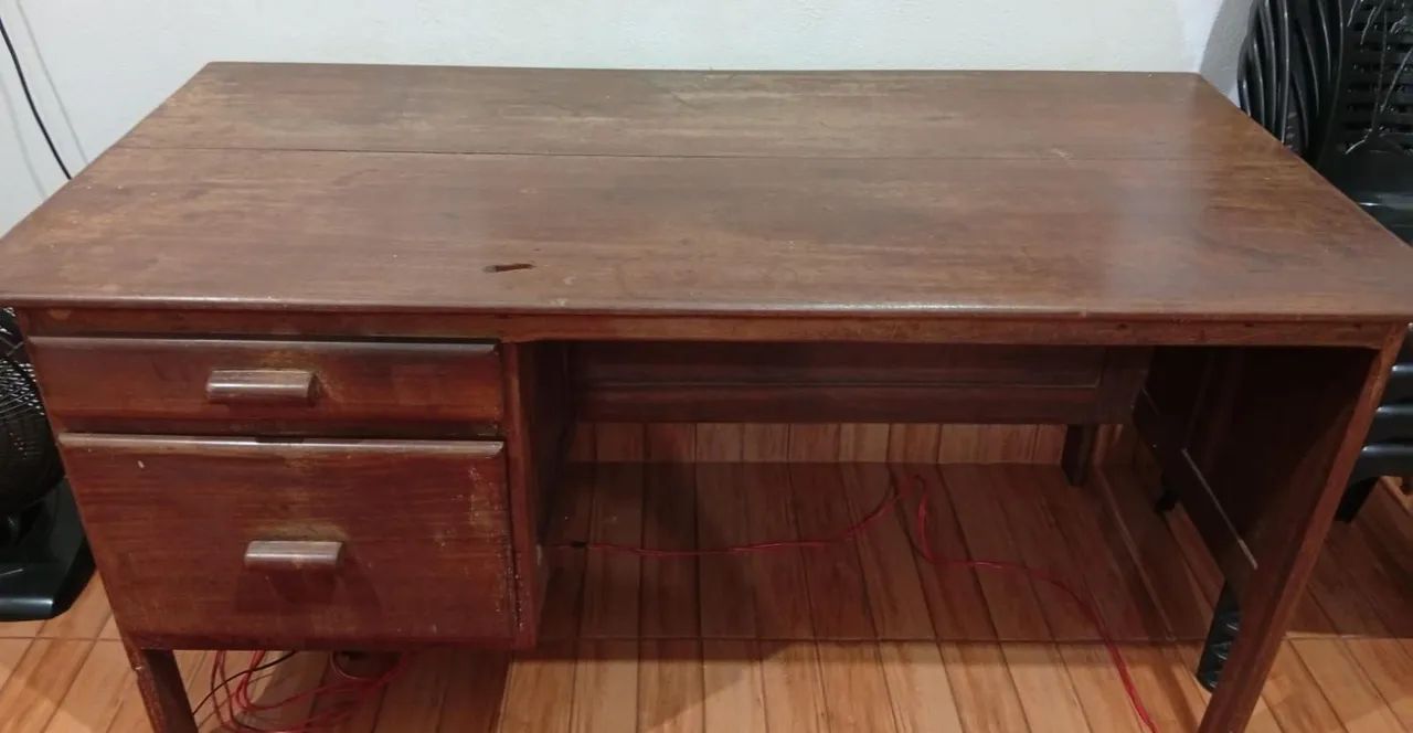 MESA DE MADEIRA
