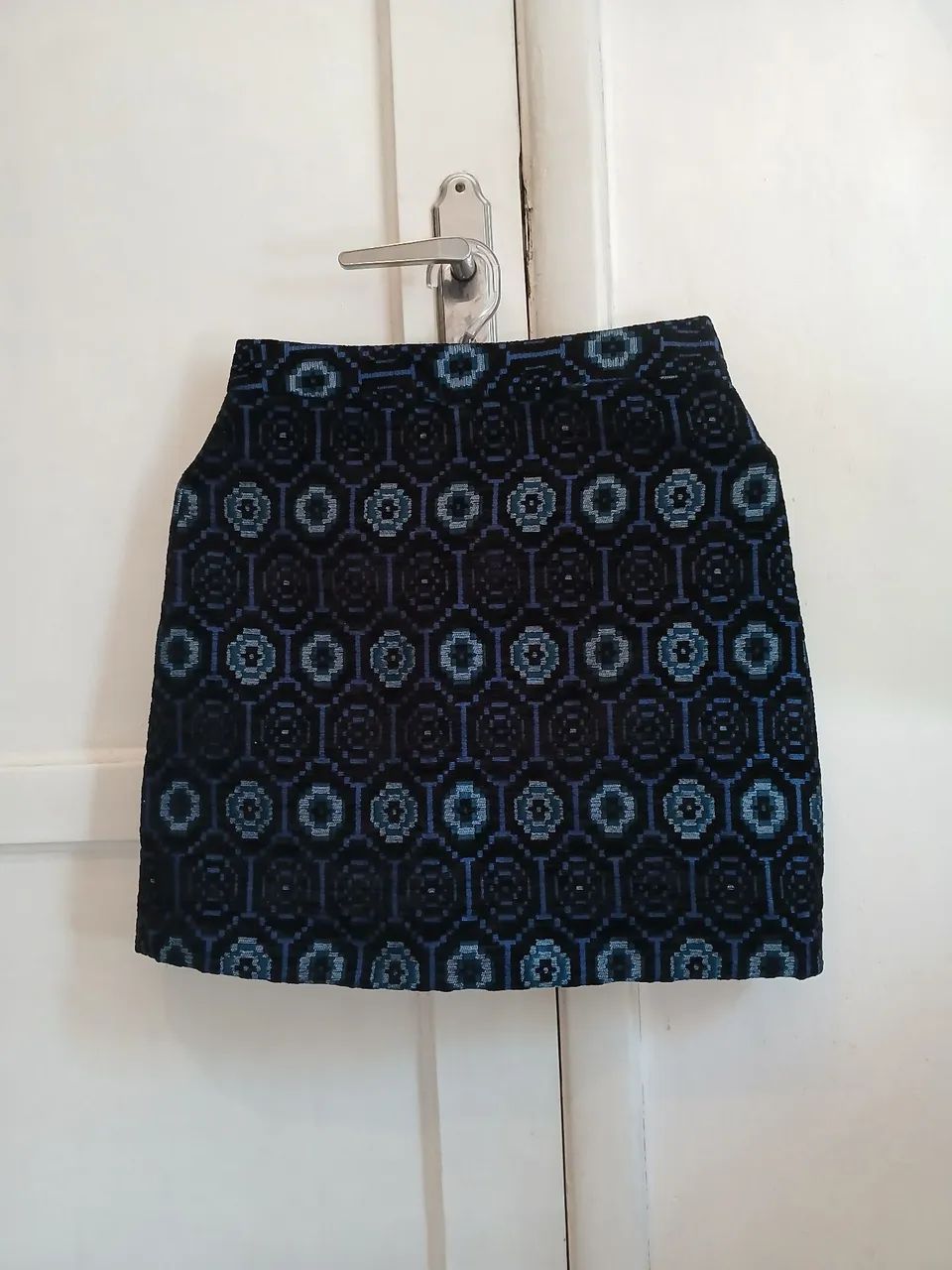 Saia Bordada Importada da Zara (Tam XS/PP)