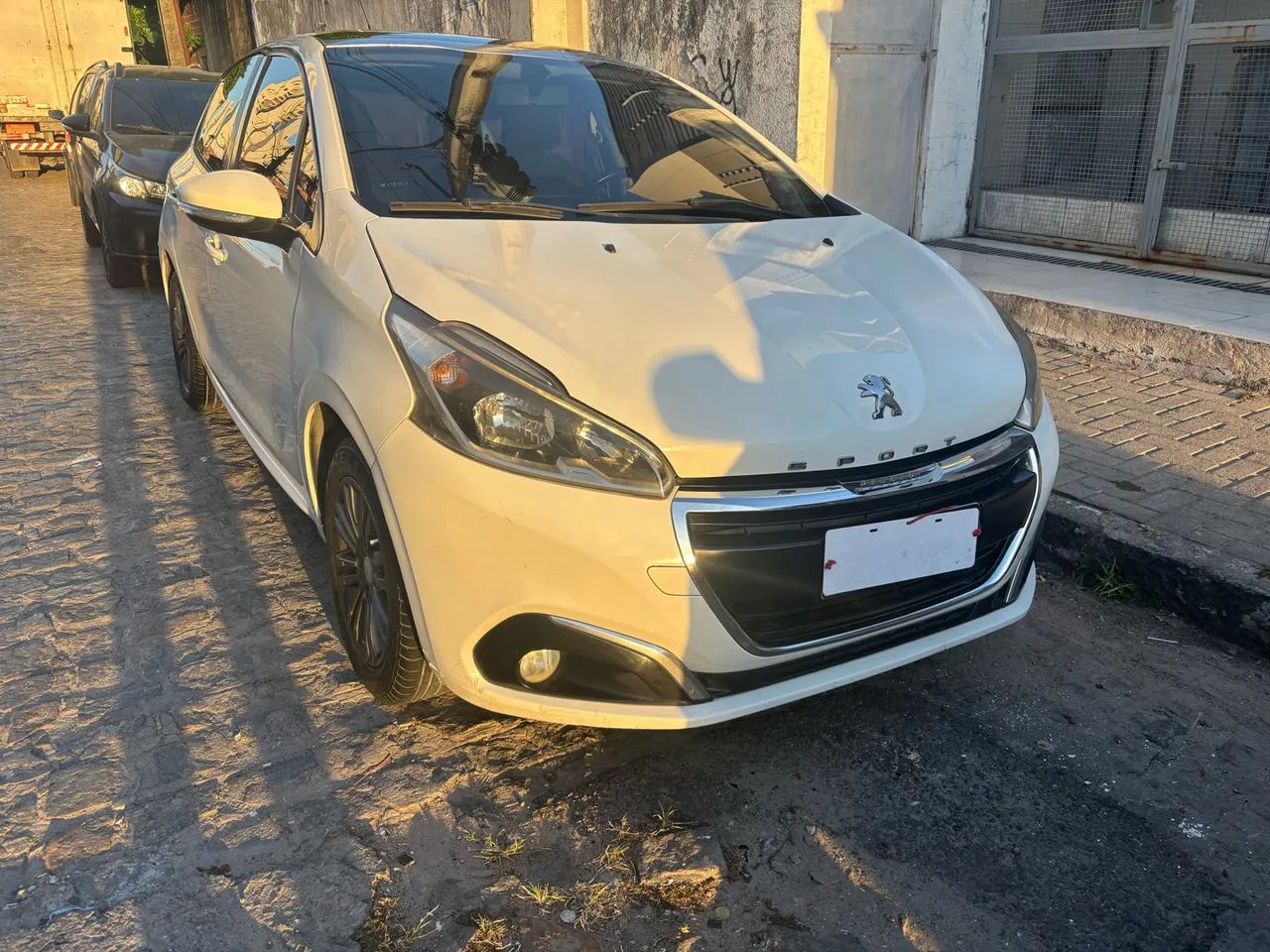 Peugeot 208 ALLURE 1.2 12V FLEX 2017