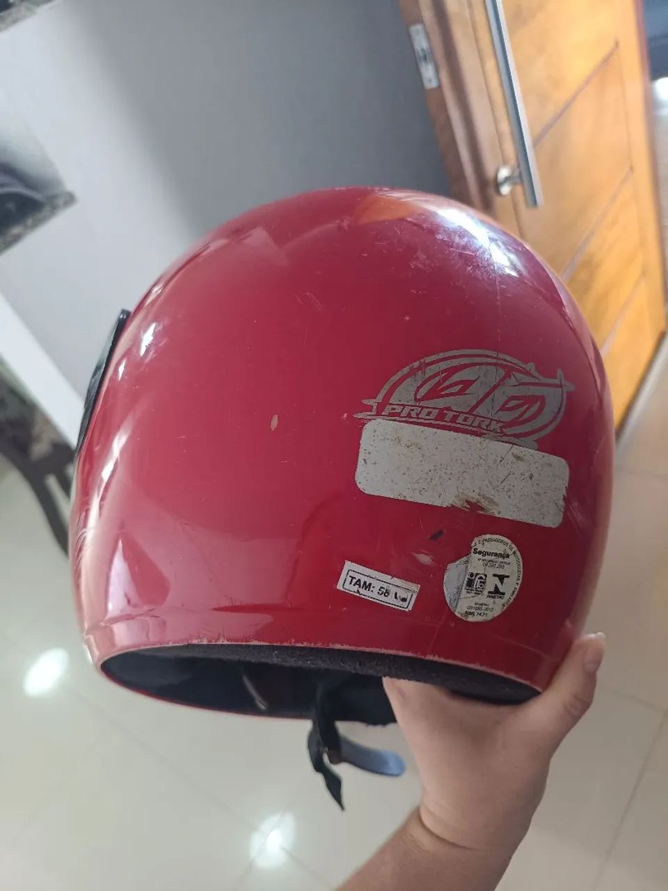 Capacete número 58
