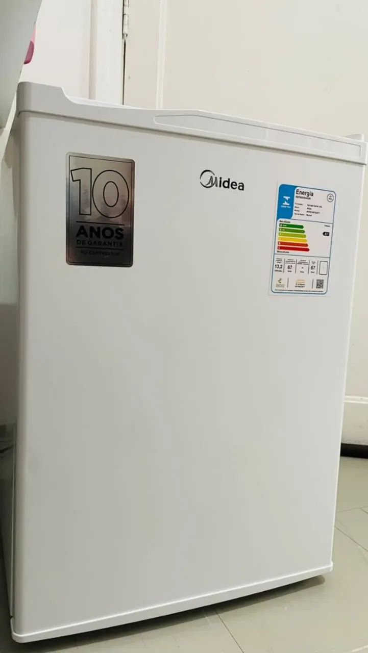 Vendo frigobar 127v