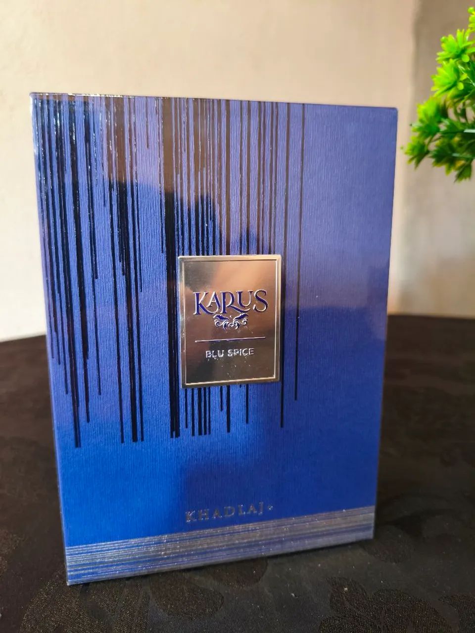 Perfume Árabe Khadlaj Karus Blu Spice (Imagination)