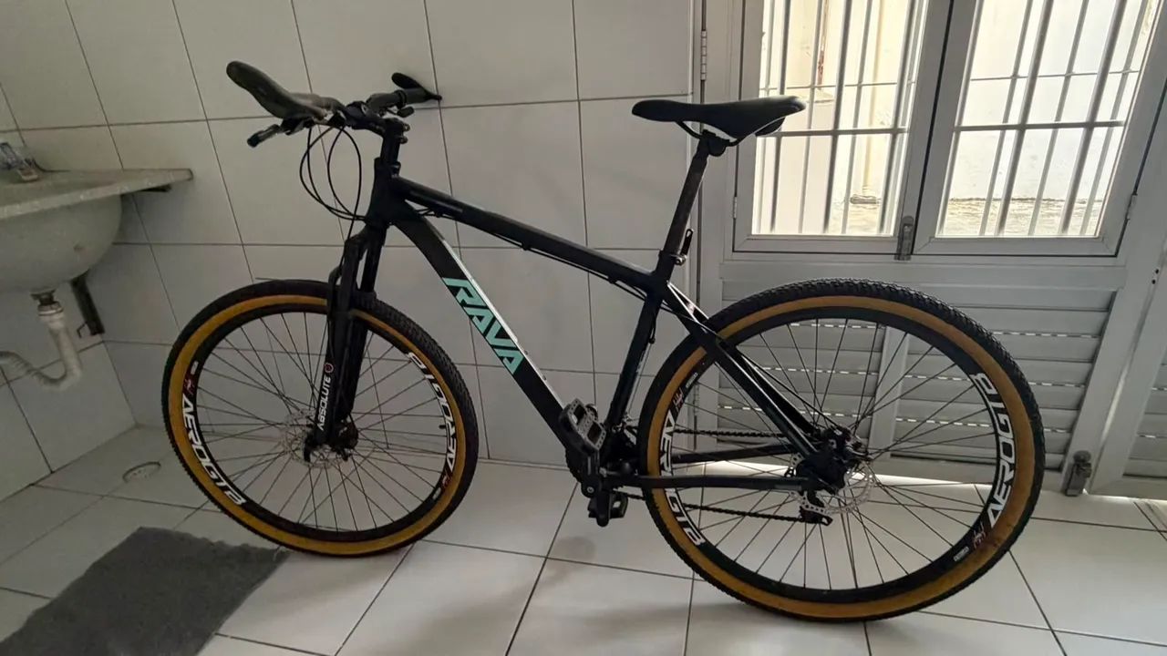 Vendo Bicicleta Rava aro 29 - Foto 3