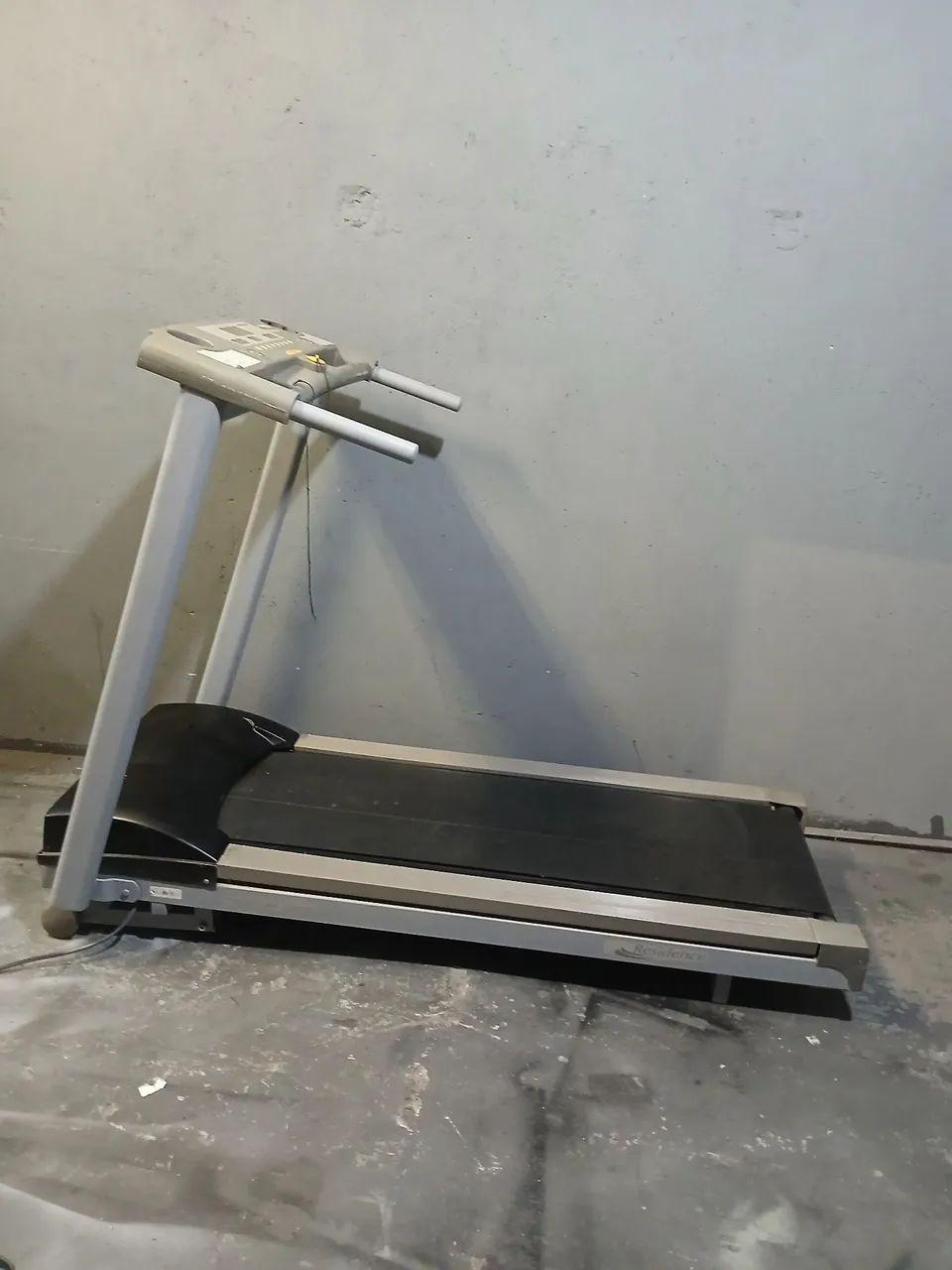 Esteira Athletic Profissional 