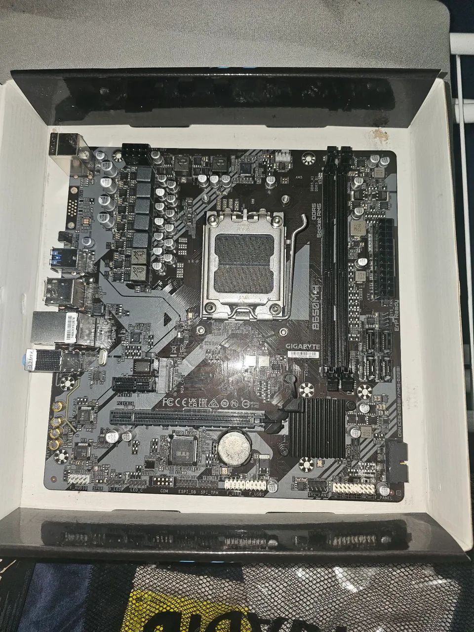 B650m H Gigabyte  - Foto 3