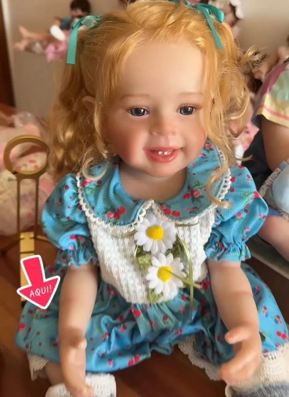 VENDO BONECA ESTILO BEBÊ REBORN - Foto 5
