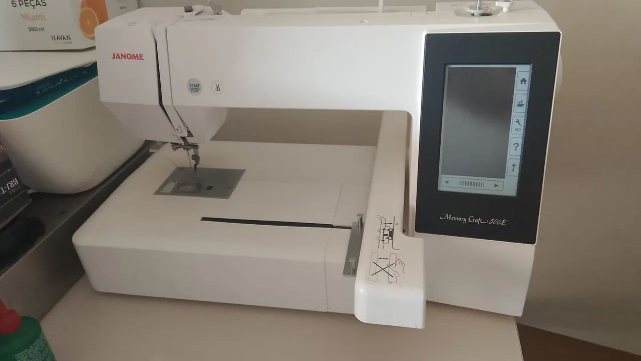 Máquina de bordar