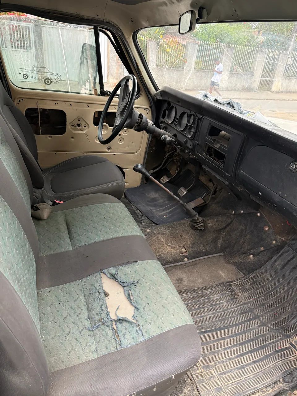 Vendo caminhonete D10