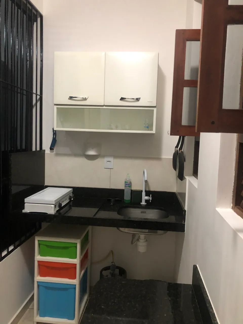 KITNET MOBILIADO COM TUDO INCLUSO - Foto 5
