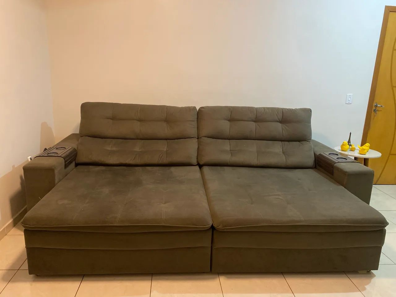 Sofá Retrátil e Reclinável 2,80m | Excelente Estado | R$ 1.800 - Foto 3