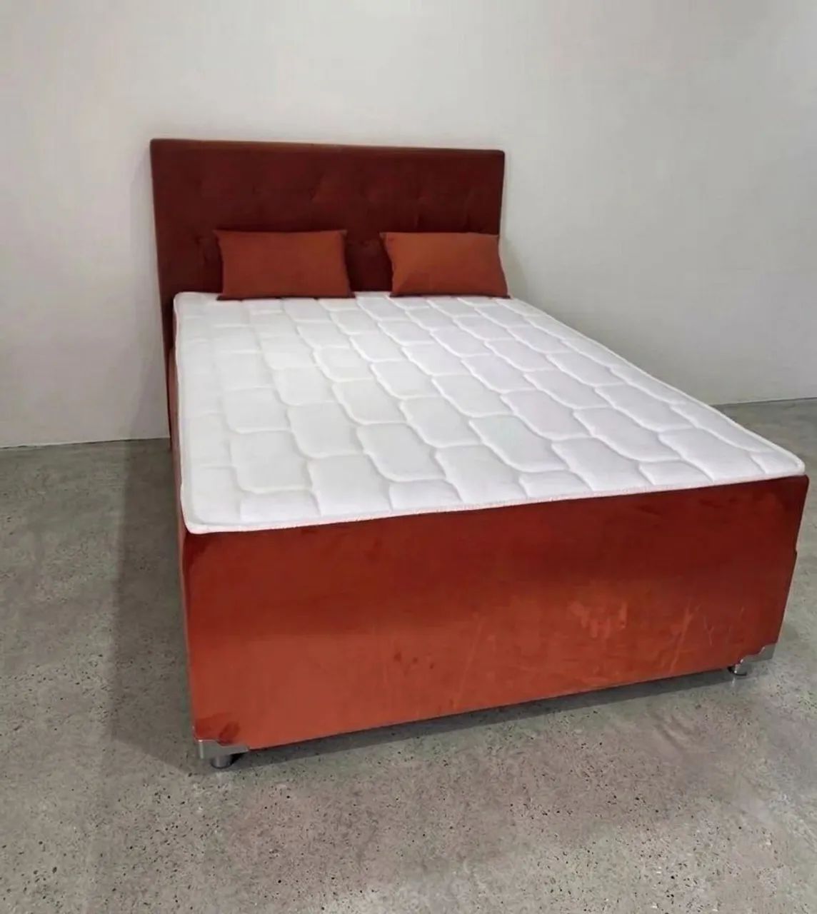 Camas De Casal Com Espumas De Fábrica Com Qualidade