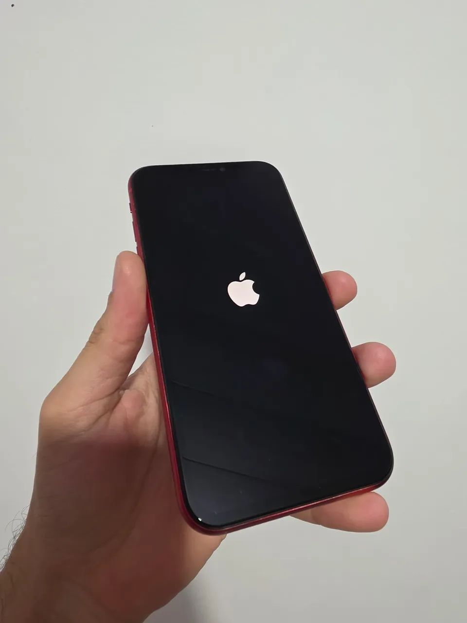 iPhone 11 em perfeito estado, passo cartão - Foto 4