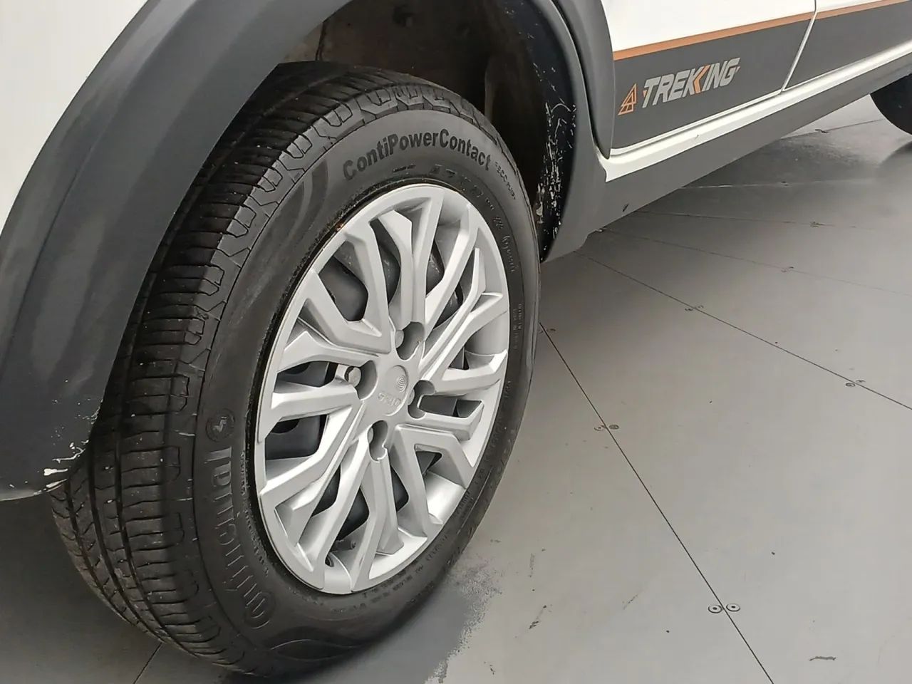 Fiat Mobi TREKKING 1.0 Flex 5p., foto 14 de 18