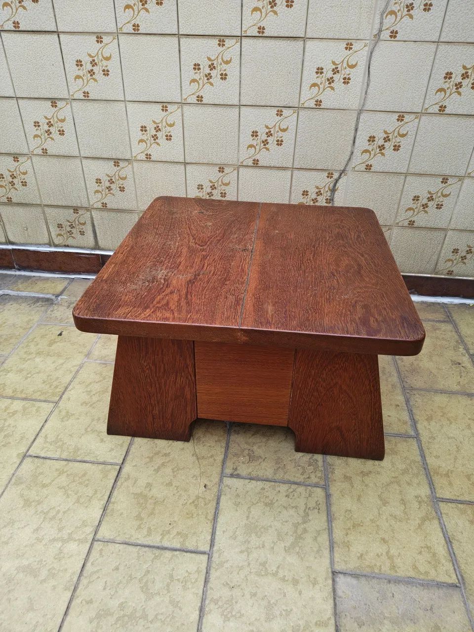 Mesa de centro design em madeira obre maciça  - Foto 5