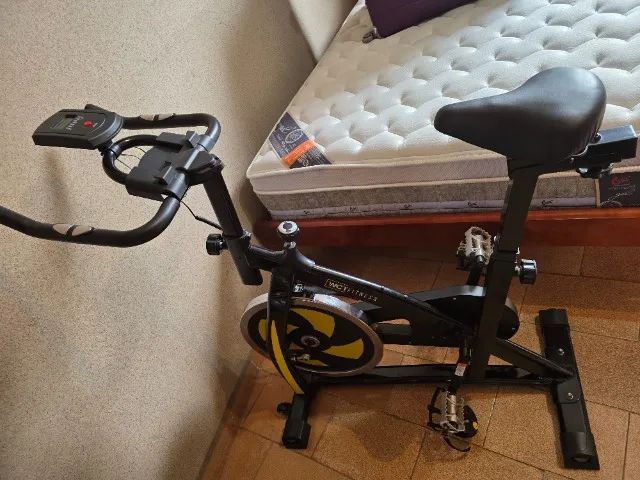 ESTEIRA E BICICLETA - Foto 4