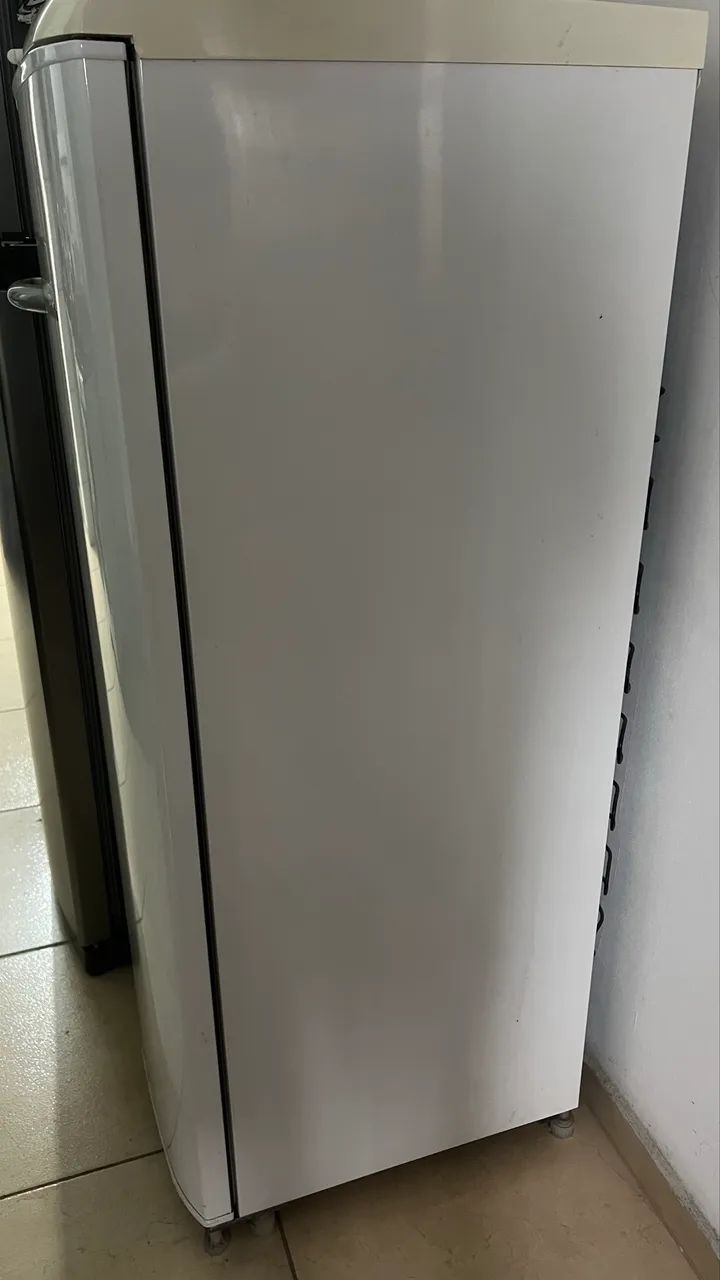 Geladeira Eletrolux - Foto 2