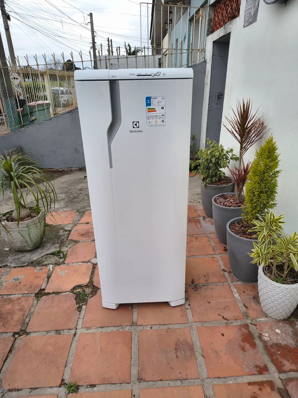 Geladeira Electrolux Nova 