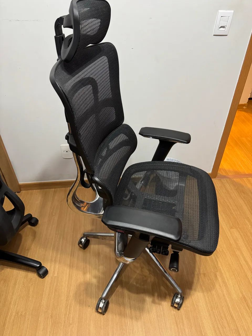 Cadeira de Escritório Ergonômica 