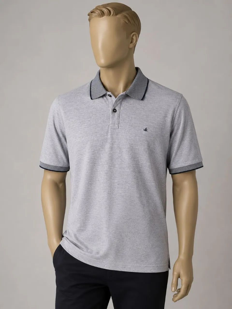 Camisa semi nova plus size 