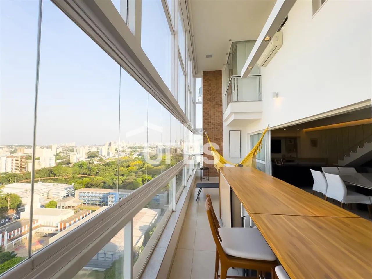 Apartamento com 145 m2 e 3 suítes à venda no Bosque dos Buritis.