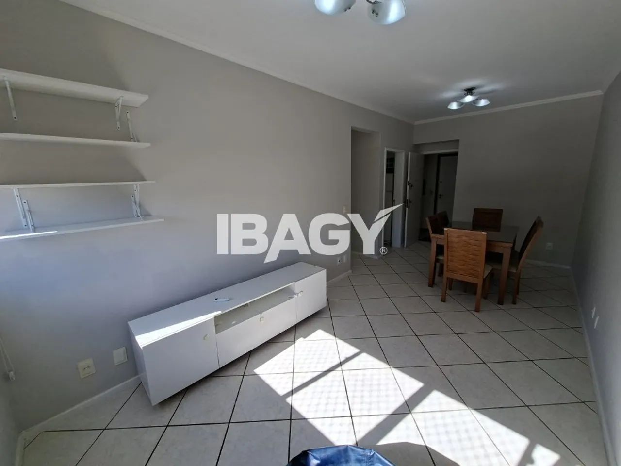 Excelente Apartamento 2 dormitório(s) em Itacorubi - Florianópolis - Foto 3