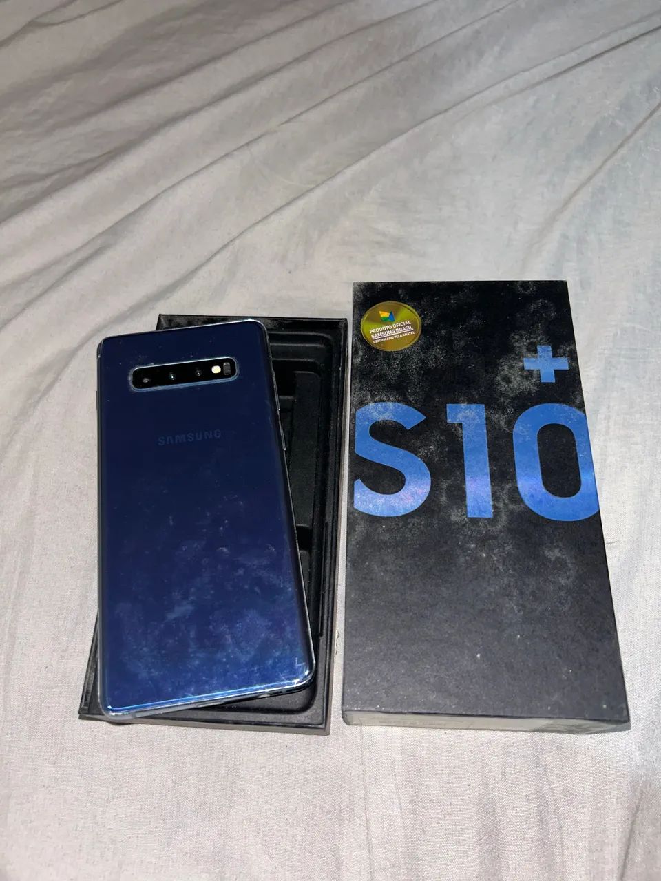 S10+ com tele e display quebrados