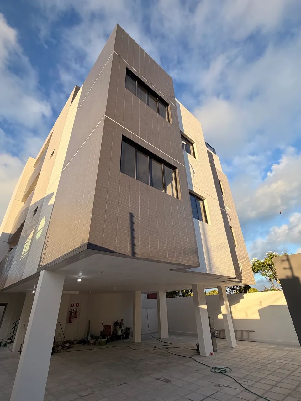 Vende-se  ou aluga- se apartamentos 