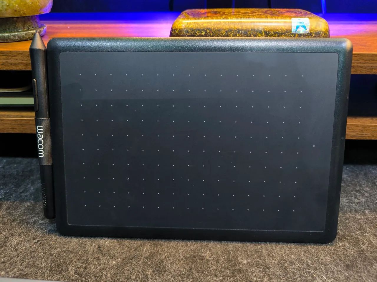 Mesa Digitalizadora One by Wacom CTL-472 com Caneta e Acessórios