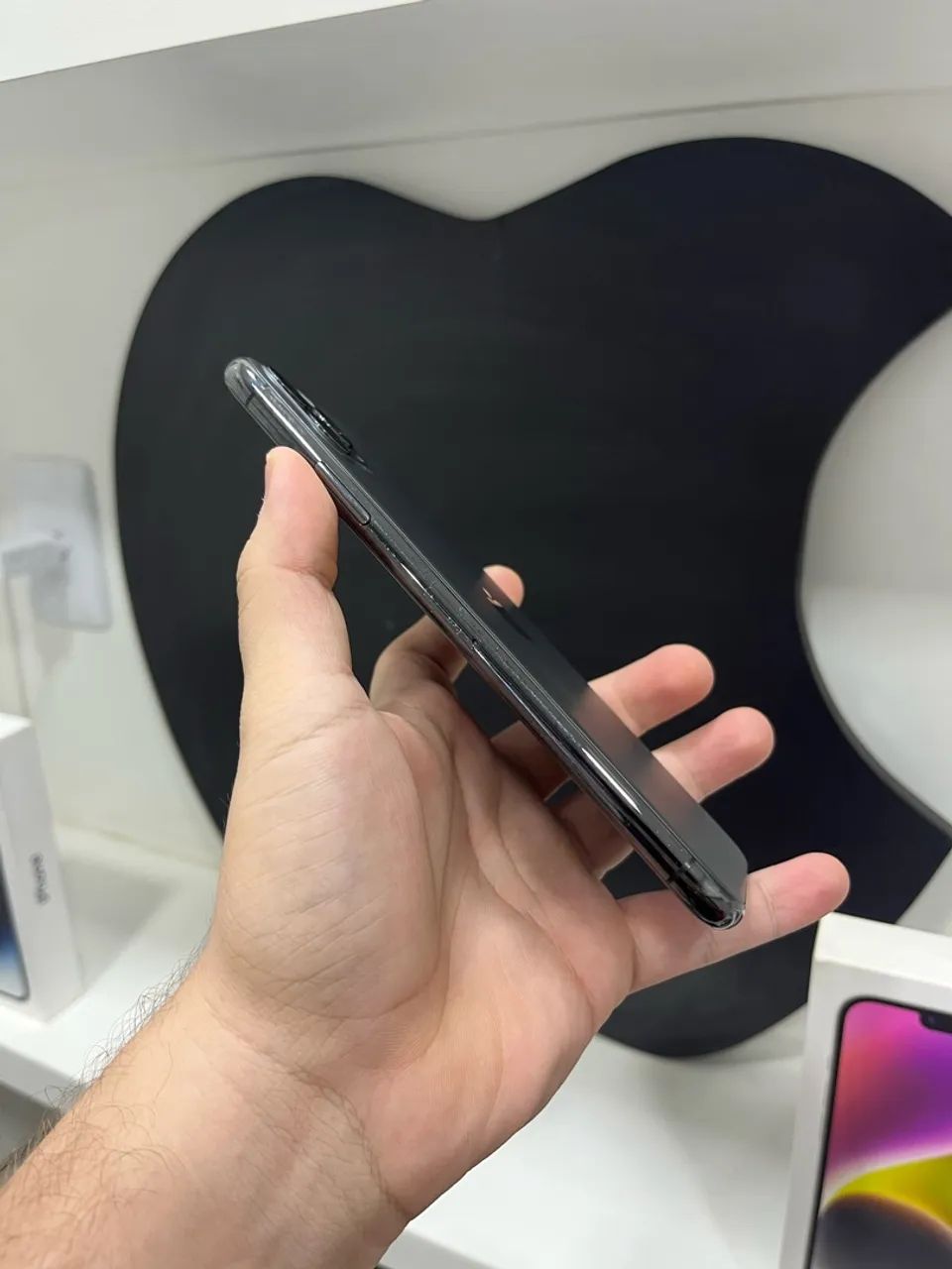 iPhone 11 Pro Max, 64GB - Foto 2