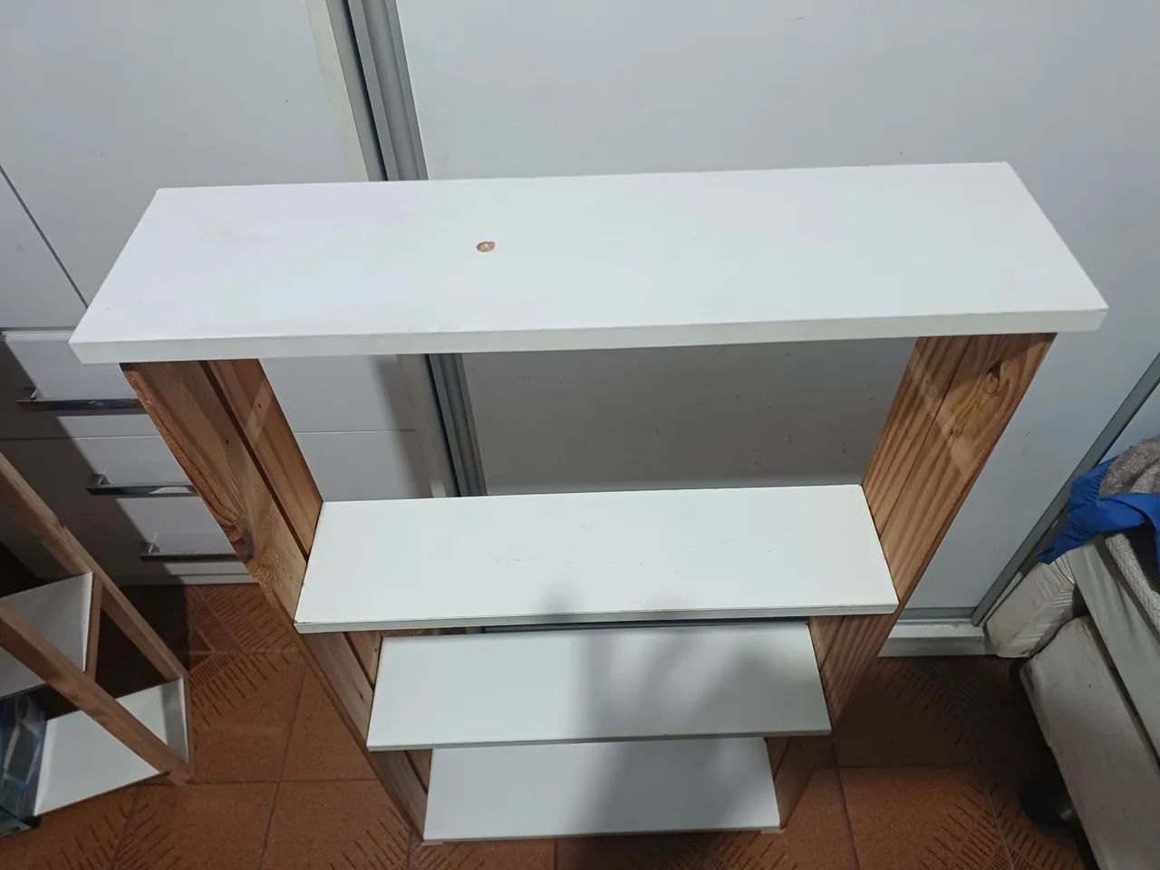 Pequena Estante NHCN  - Foto 4