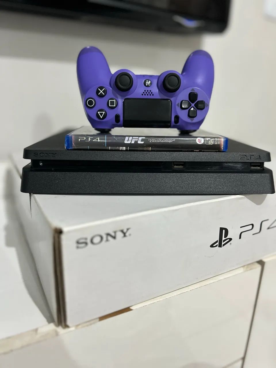 Ps4 slim unico dono