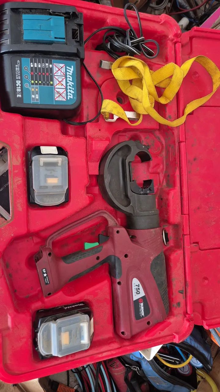 Prensa Terminal EletroHidraulico - Foto 3