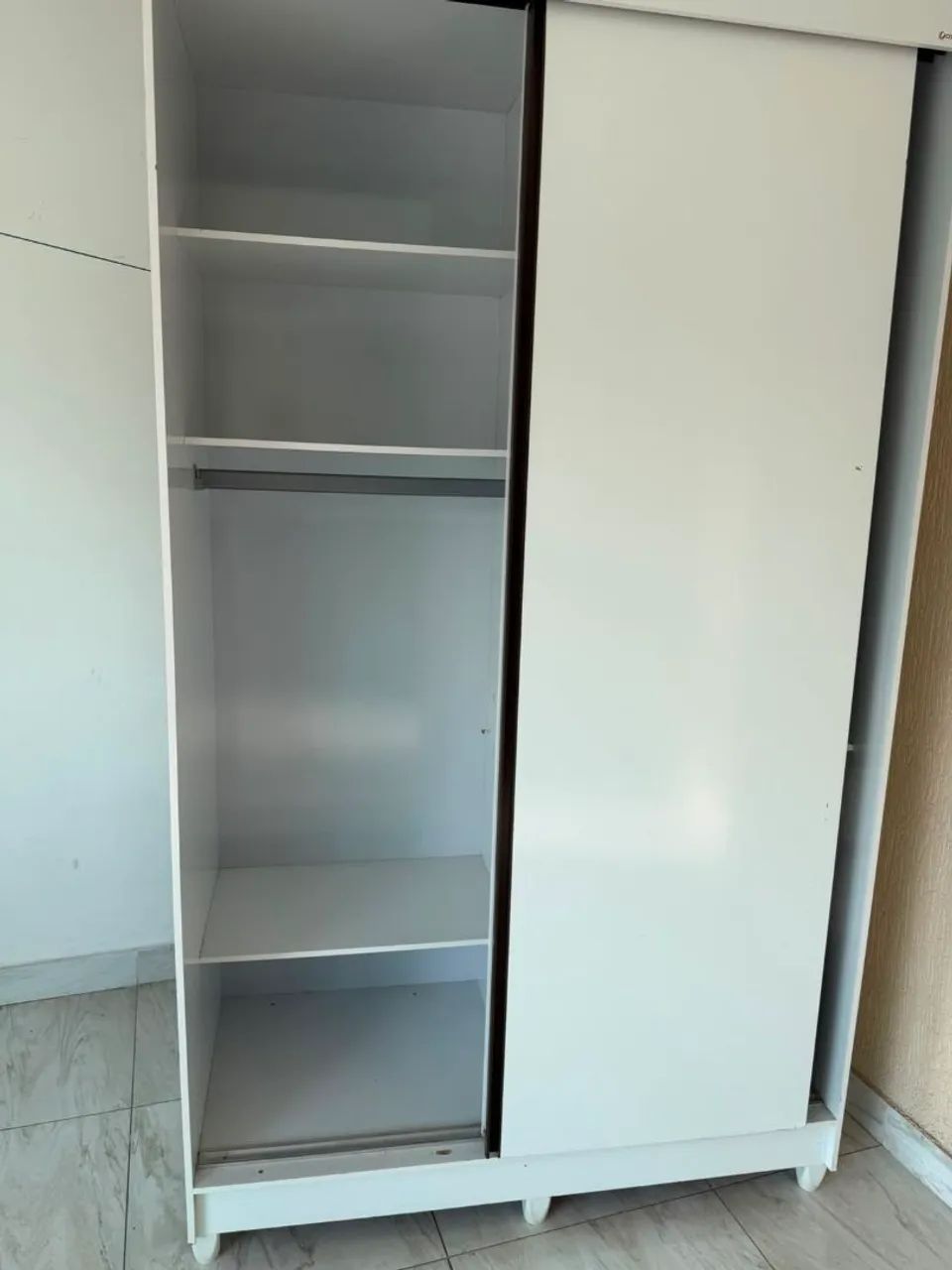 Guarda roupa 