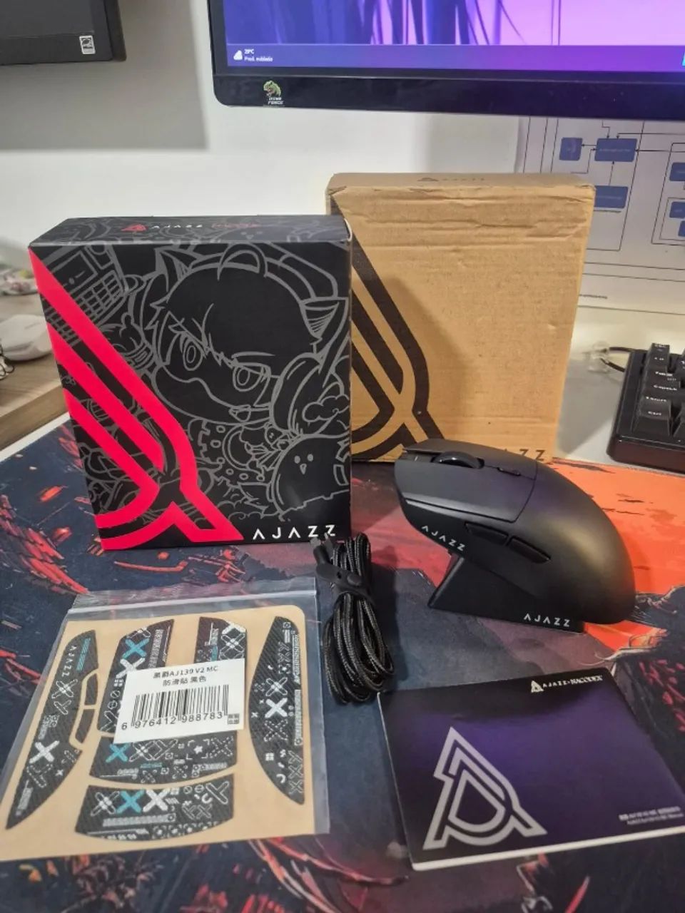 Mouse Gamer Ajazz Sem Fio Preto 12000/24000 DPI RGB Modelo: AJ139