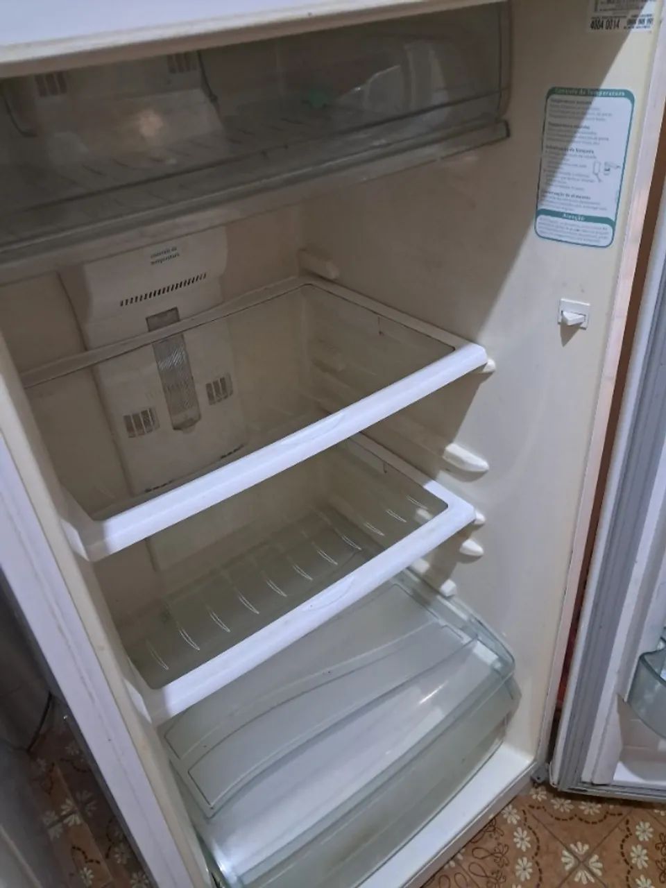 Geladeira Consul com defeito - Foto 3