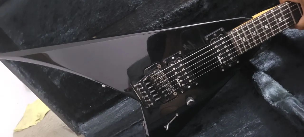 Guitarra jackson Randy Rhoads japonesa ac/ troca - Foto 2