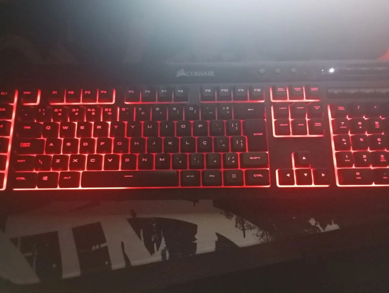 Teclado Corsair K55 RGB - Foto 2