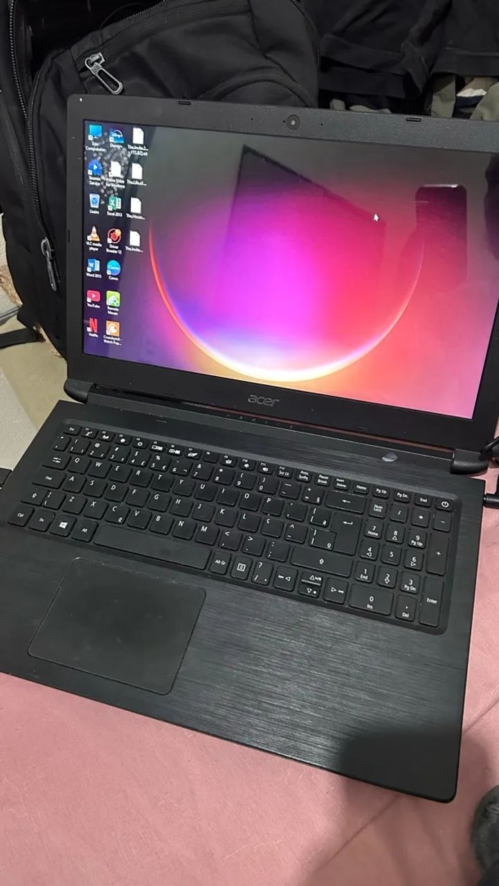 Notebook Acer Aspire 3 585GB e RAM 4GB