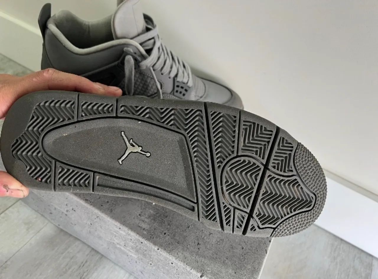 Tênis AirJordan 4 Ciment  - Foto 3