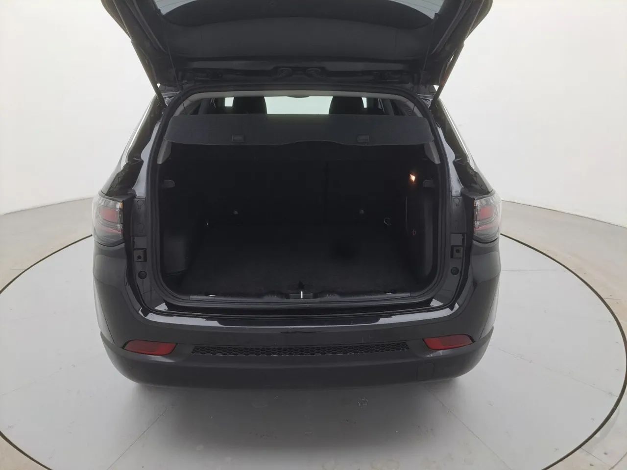 Jeep Compass LONG. T270 1.3 TB 4x2 Flex Aut., foto 9 de 18