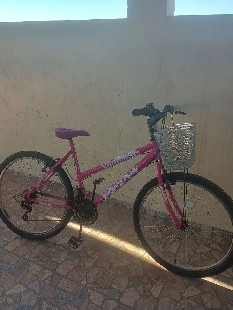 Bicicleta feminina aro 26 ótimo estado 