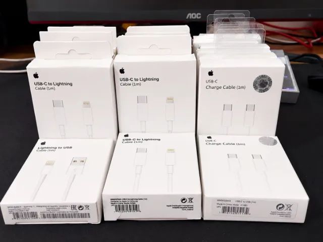 Cabo para iPhone Lightning e USB-C 1m Novo