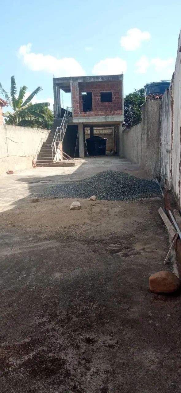 Vende-se casa e prédio com terreno  - Foto 2