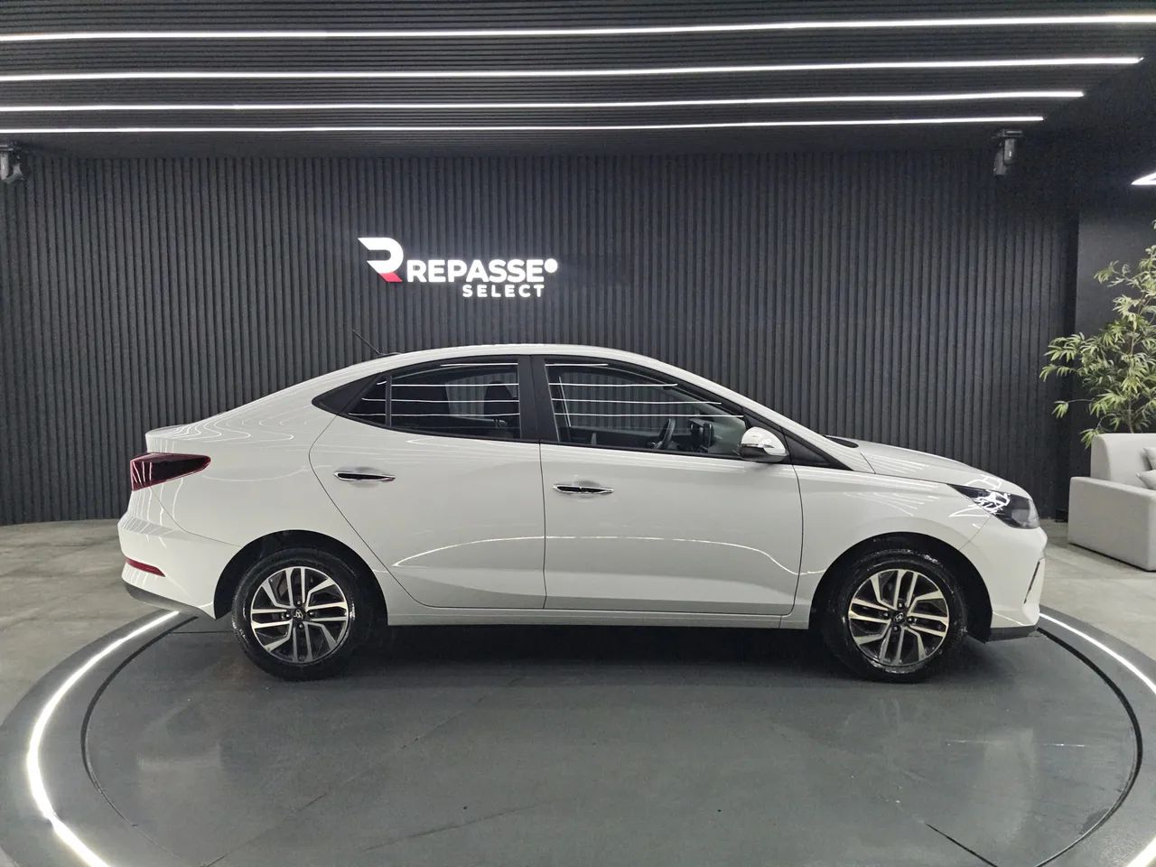 Hyundai HB20S Limited Plus 1.0 Flex 12V Mec. 2025 - Foto 3